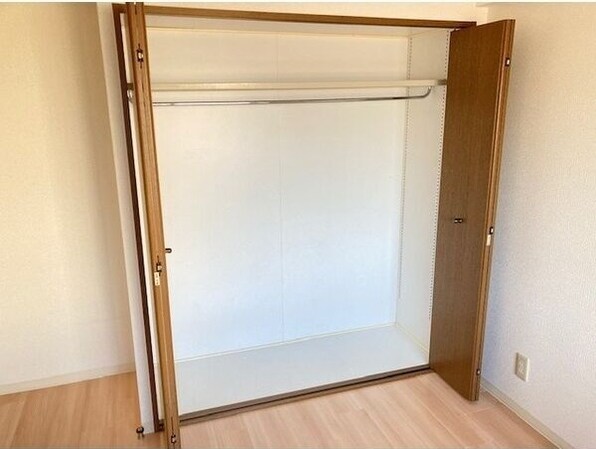 ニチゴマンション2の物件内観写真